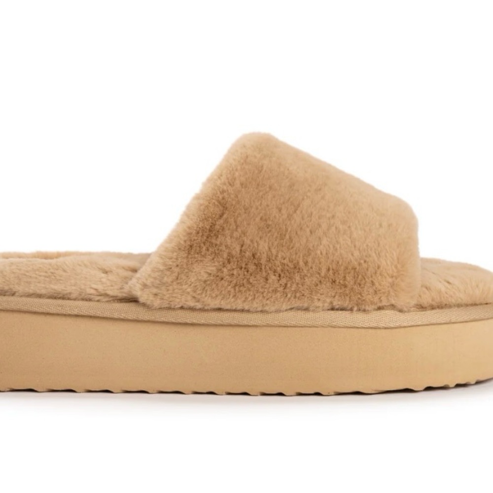 Muk Luks Tan Plush Women's Slippers